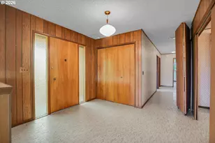 5910 W A St, West Linn, OR 97068 - Photo 4