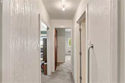 145 S 14th St, Lakeside, OR 97449 - Photo 12