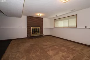 11611 NE Flanders St, Portland, OR 97220 - Photo 18