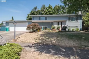 11611 NE Flanders St, Portland, OR 97220 - Photo 2