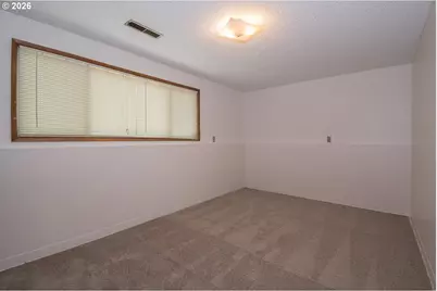 11611 NE Flanders St, Portland, OR 97220 - Photo 24