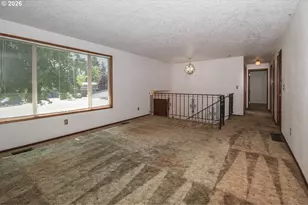11611 NE Flanders St, Portland, OR 97220 - Photo 6