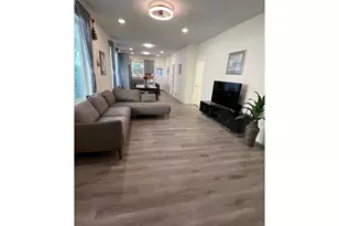 428 SE 30th Pl, Portland, OR 97214 - Photo 2