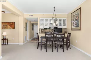 1132 SW 19th Ave, Portland, OR 97205 - Photo 18