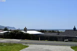 94017 Doyle Point Rd, Gold Beach, OR 97444 - Photo 34