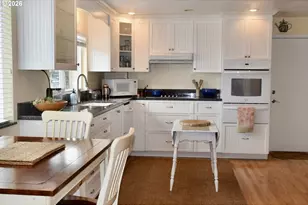 94017 Doyle Point Rd, Gold Beach, OR 97444 - Photo 12