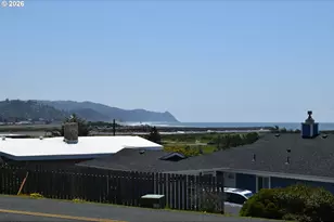 94017 Doyle Point Rd, Gold Beach, OR 97444 - Photo 2