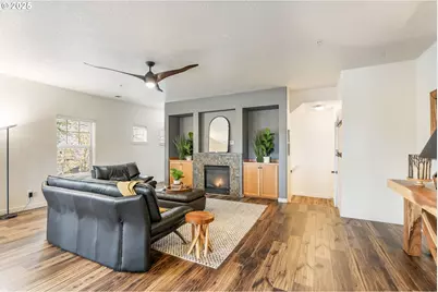 670 NE Adwick Dr, Hillsboro, OR 97006 - Photo 16