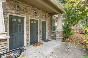 670 NE Adwick Dr, Hillsboro, OR 97006 - Photo 38