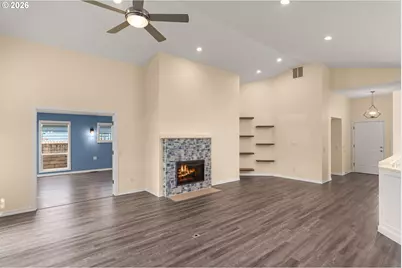 12812 SW Overgaard St, Portland, OR 97224 - Photo 4