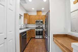 419 NE 7th Ave, Camas, WA 98607 - Photo 6
