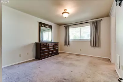 25246 E Bolton Rd, Veneta, OR 97487 - Photo 24