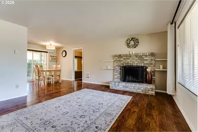 25246 E Bolton Rd, Veneta, OR 97487 - Photo 6