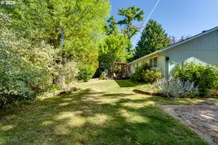 25246 E Bolton Rd, Veneta, OR 97487 - Photo 34