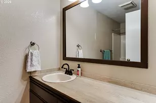 25246 E Bolton Rd, Veneta, OR 97487 - Photo 26