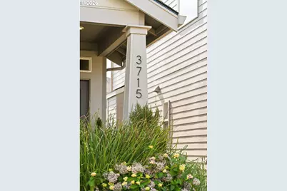 3715 S 42nd Pl, Ridgefield, WA 98642 - Photo 2