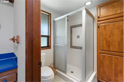 1346 Fisher Rd, Roseburg, OR 97471 - Photo 28