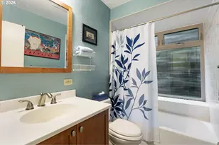 14085 SW Linda Ln, Beaverton, OR 97006 - Photo 32