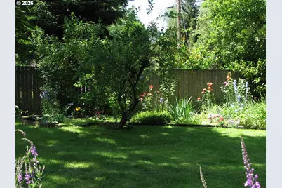 14085 SW Linda Ln, Beaverton, OR 97006 - Photo 46