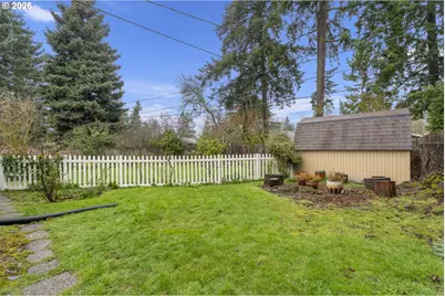 14085 SW Linda Ln, Beaverton, OR 97006 - Photo 48