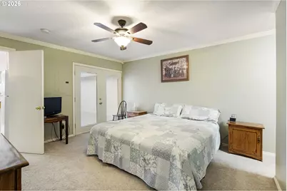 14085 SW Linda Ln, Beaverton, OR 97006 - Photo 22