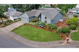 2564 Bronco Ct, West Linn, OR 97068 - Photo 2
