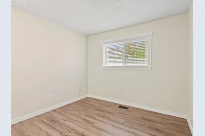 2564 Bronco Ct, West Linn, OR 97068 - Photo 22