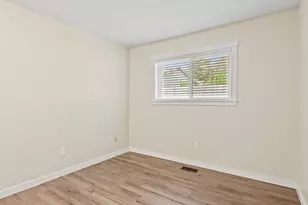2564 Bronco Ct, West Linn, OR 97068 - Photo 22