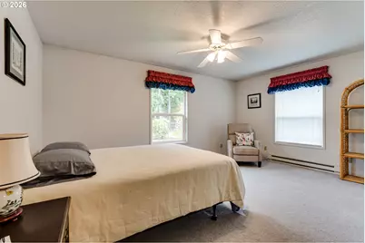 87919 Huston Rd, Veneta, OR 97487 - Photo 18