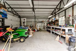 87919 Huston Rd, Veneta, OR 97487 - Photo 26