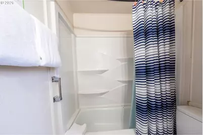 1933 NW Harbor Ave, Lincoln City, OR 97367 - Photo 24