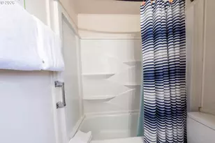 1933 NW Harbor Ave, Lincoln City, OR 97367 - Photo 24