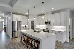 807 Ike Mooney Rd, Silverton, OR 97381 - Photo 8