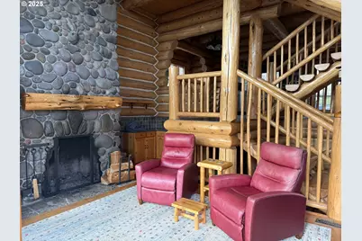 507 Elrod Ave, Maupin, OR 97037 - Photo 4