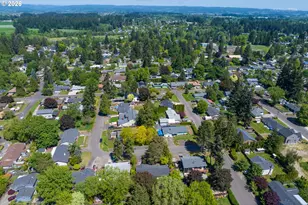440 NW Yonia Ct, Hillsboro, OR 97124 - Photo 44