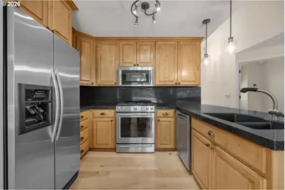 8250 SW 191st Ave, Beaverton, OR 97007 - Photo 12