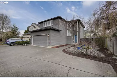 1813 SE 186th Pl, Vancouver, WA 98683 - Photo 2