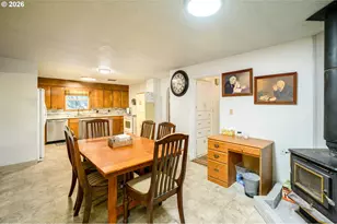 1245 SW Gilorr St, McMinnville, OR 97128 - Photo 18