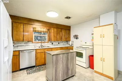 1245 SW Gilorr St, McMinnville, OR 97128 - Photo 20