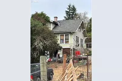 1218 NE Klamath Ave, Roseburg, OR 97470 - Photo 10