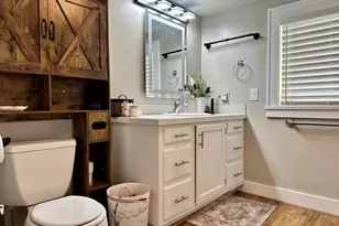 10303 S D St, Island City, OR 97850 - Photo 32