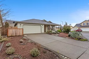 1819 NW 14th St, Battle Ground, WA 98604 - Photo 2