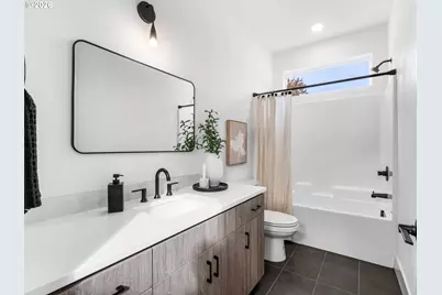 7605 N Woolsey Ave, Portland, OR 97203 - Photo 14