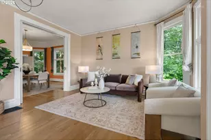 2104 SW Spring St, Portland, OR 97201 - Photo 6