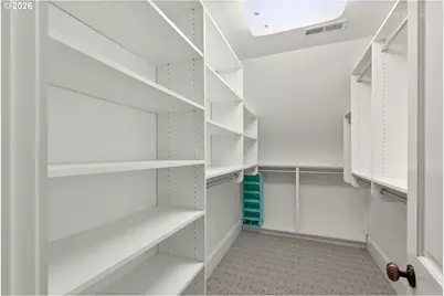 2104 SW Spring St, Portland, OR 97201 - Photo 22