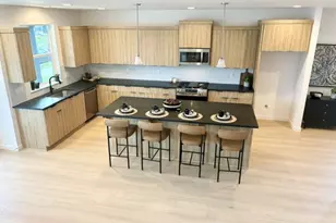 8265 SE Quincy St, Hillsboro, OR 97123 - Photo 2