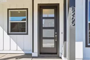 8265 SE Quincy St, Hillsboro, OR 97123 - Photo 2