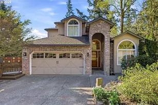 8550 SW Rogue Ln, Wilsonville, OR 97070 - Photo 1