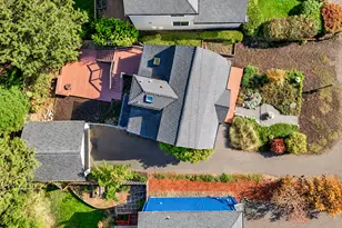 11251 SW Capitol Hwy, Portland, OR 97219 - Photo 34