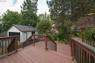 11251 SW Capitol Hwy, Portland, OR 97219 - Photo 28